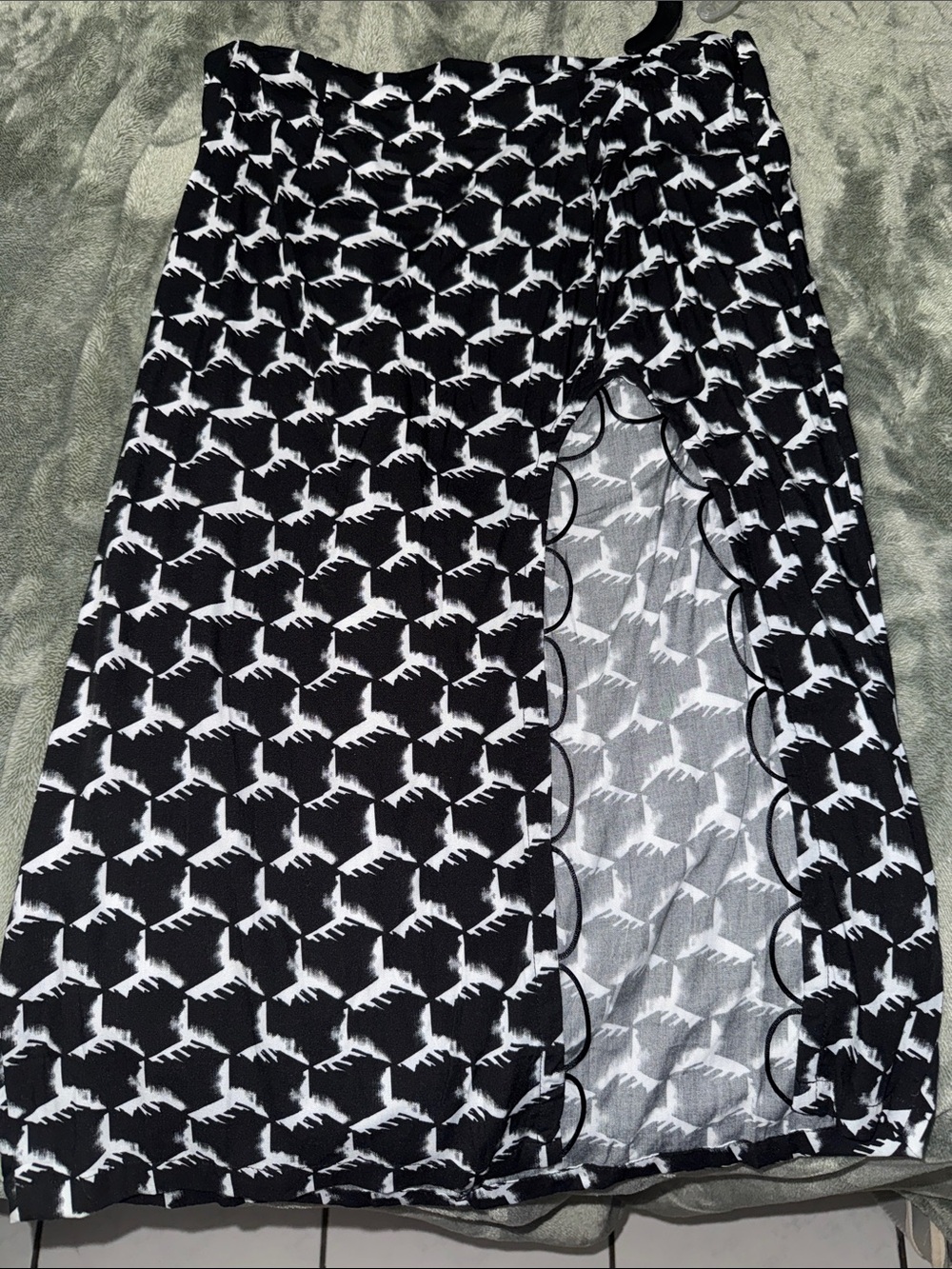 Black & White Geometric Pencil Skirt with Scalloped Side Panel
